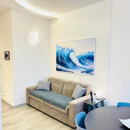 דירה Wave House Cosy Yet Modern In A Prime Location, Oceanfront, Private Terrace And Air Conditioning