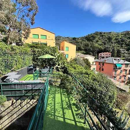 Apartament Wave House Cosy Yet Modern In A Prime Location, Oceanfront, Private Terrace And Air Conditioning Monterosso al Mare