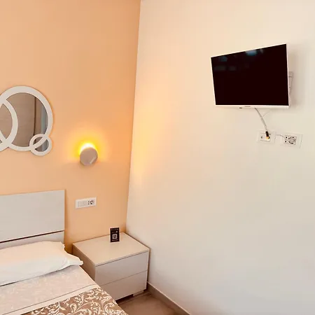 Wave House, 5 Terre *