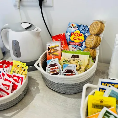 Wave House, 5 Terre Apartament *